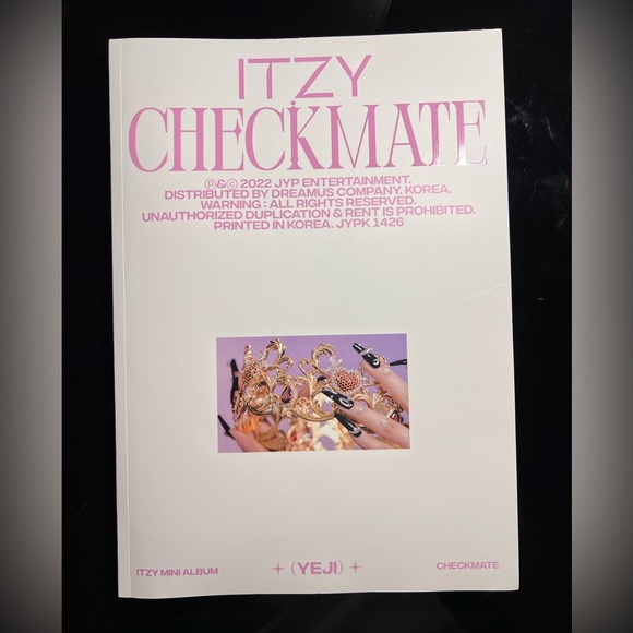 ITZY Other - NWT ITZY MINI ALBUM CHECKMATE | STANDARD EDITION